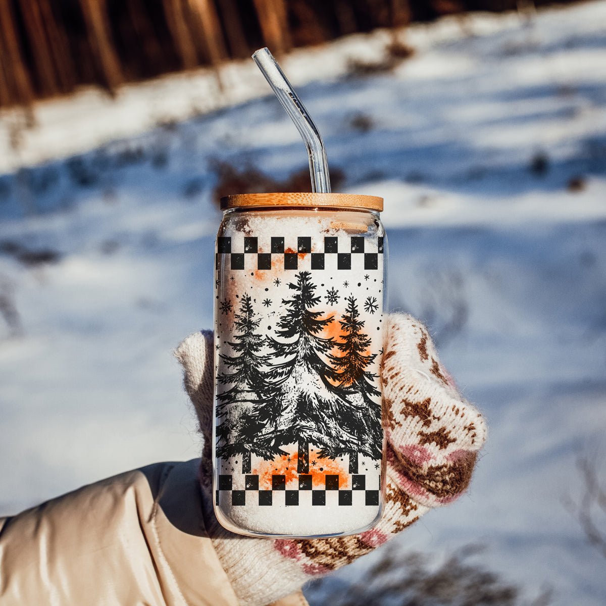 Rustic holiday drinkware - retro black Christmas tree glass with straw
Vintage Christmas tumbler cup - reusable glass holiday coffee mug alternative
Christmas tree design tumbler - holiday glass with eco bamboo lid